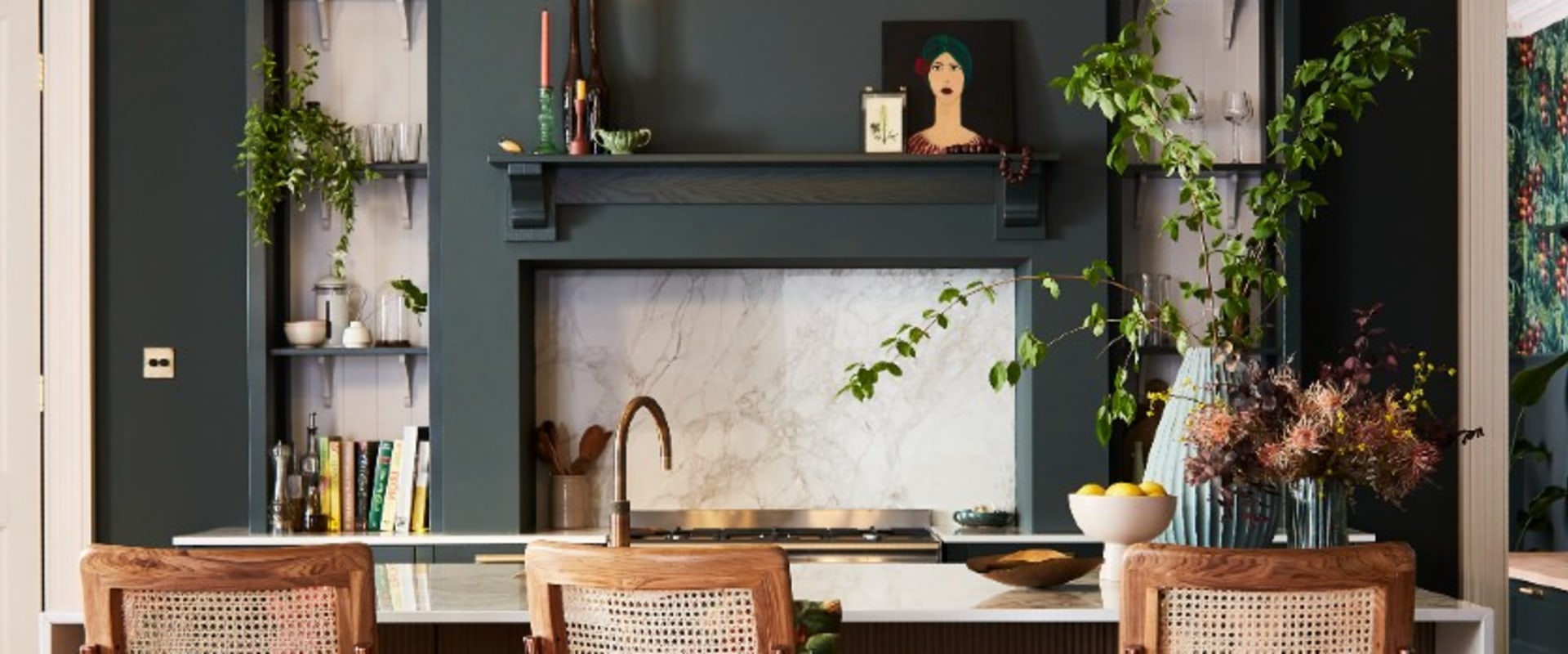 Lighting and Hardware: Enhancing Your Home's Aesthetic and Functionality